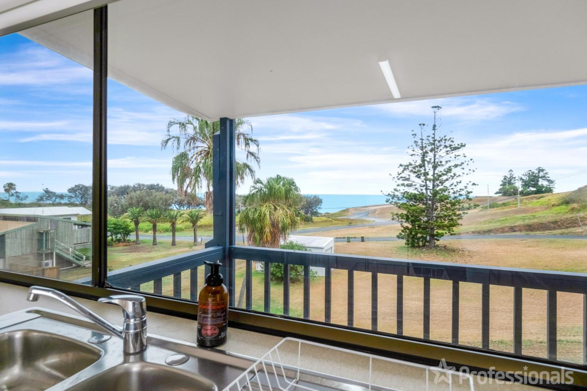 Rocky Retreat At Emu Park Villa Exterior photo